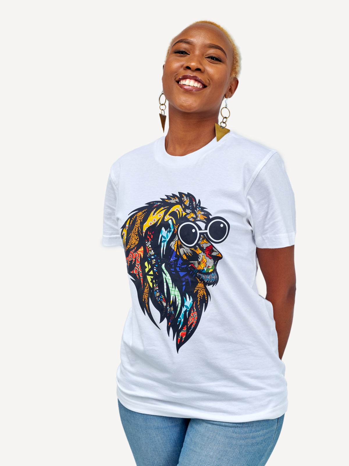 Kali Graphic Ts: White with Simba