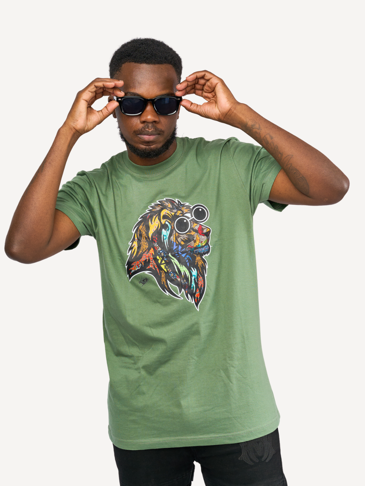 Kali Graphic Ts: Olive Green with Simba